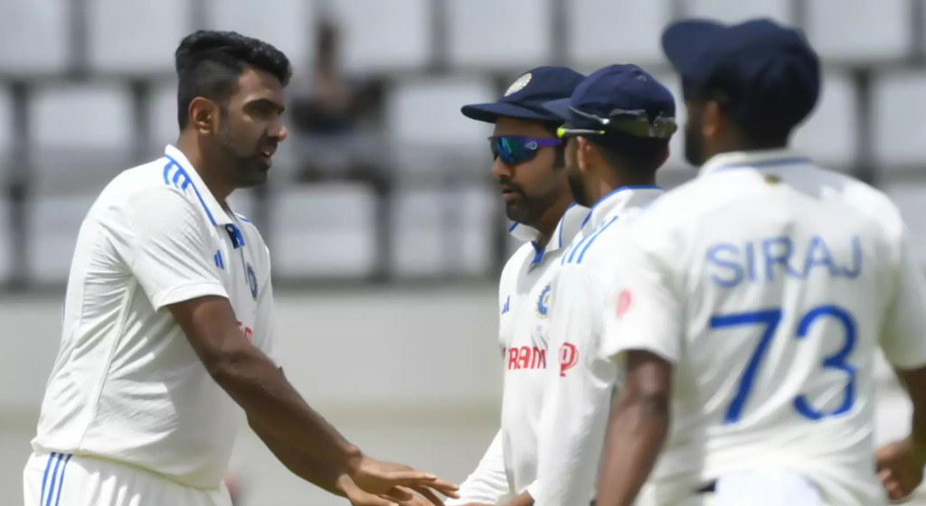 IND VS WI 5Wiket : Ashwin took five wickets, joined list of Shane Warne, Anil Kumble