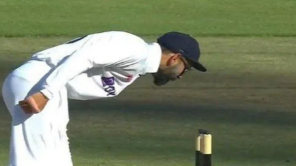 Virat Kohli said that I have been speaking since 2012, see Virat voice captured in stump mic