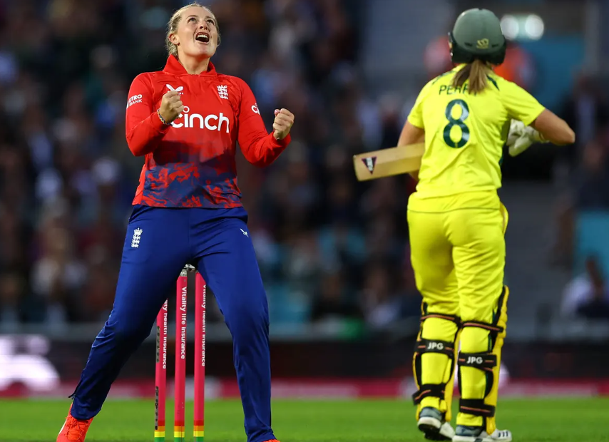 Australia vs England: Australia beat England by 3 runs